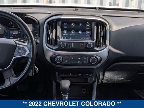 Used 2022 Chevrolet Colorado LT w/ LT Convenience Package AWD/4WD image 18