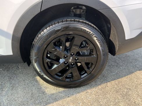 Used 2021 Kia Sorento S AWD/4WD image 33