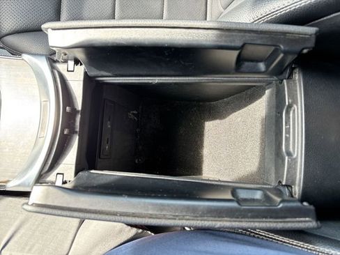 Used 2020 Mercedes-Benz GLC 300 GLC 300 image 28