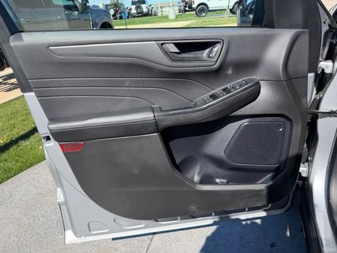 Certified 2024 Ford Escape Active image 8