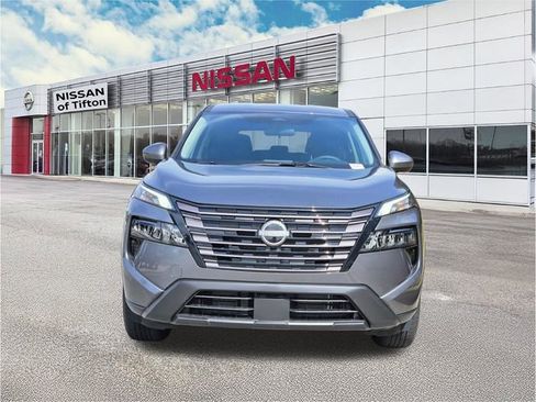 New 2026 Nissan Rogue SV w/ Cold Weather Package FWD image 2