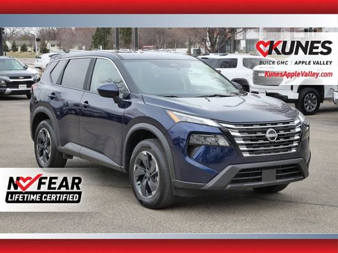 Used 2025 Nissan Rogue SV AWD/4WD image 1