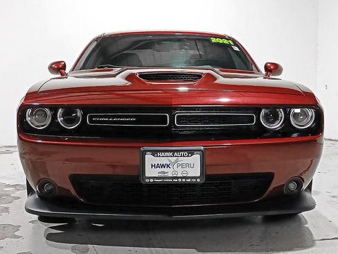 Used 2021 Dodge Challenger GT RWD image 2