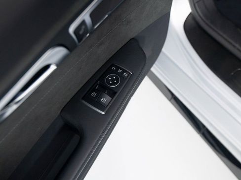 Used 2020 Mercedes-Benz AMG GT R image 13