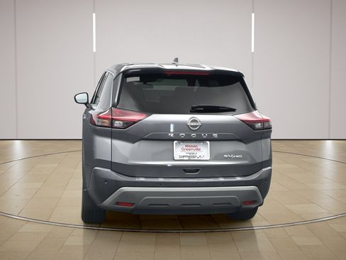 Certified 2022 Nissan Rogue SV AWD/4WD image 6