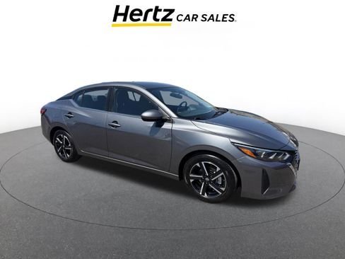 Used 2025 Nissan Sentra SV FWD image 1