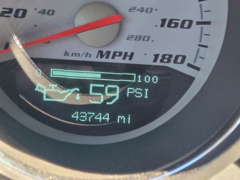 Used 2009 Dodge Challenger SRT8 w/ SRT Option Group II image 9