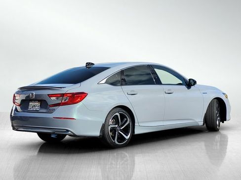 Used 2022 Honda Accord Sport image 4