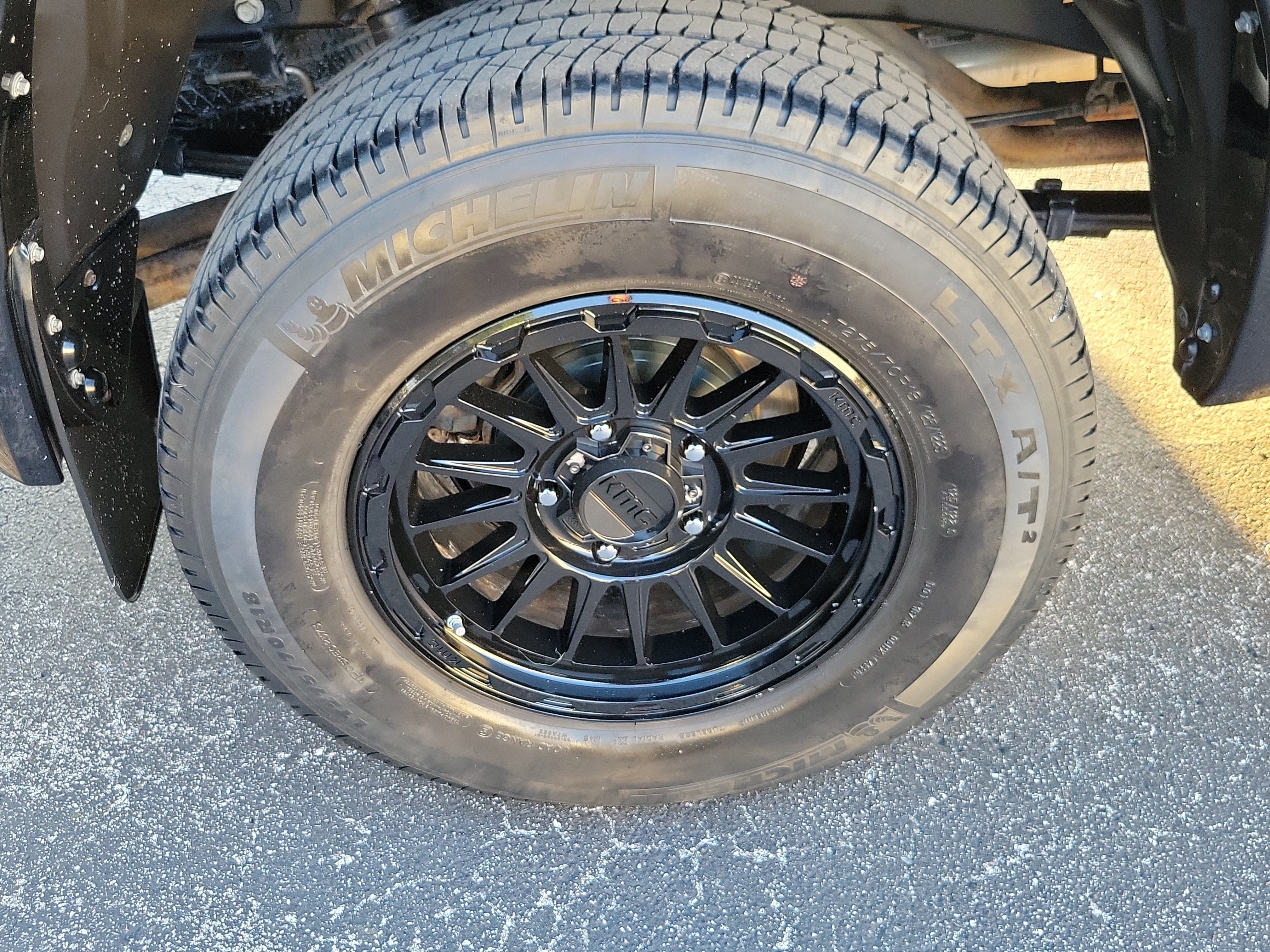 Used 2018 Toyota Tundra SR5 w/ SR5 Upgrade Package AWD/4WD image 7