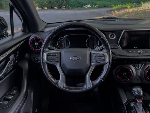 Used 2021 Chevrolet Blazer RS w/ Enhanced Convenience Package AWD/4WD image 6