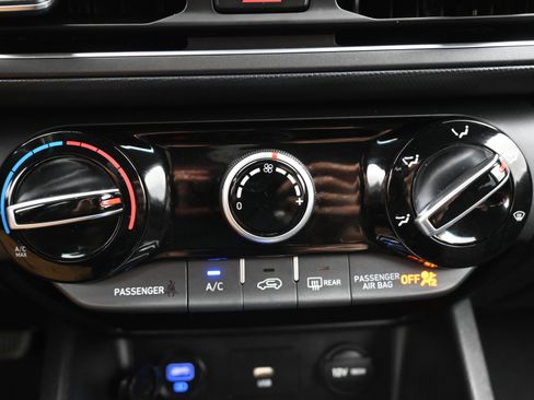 Certified 2023 Hyundai Kona SEL image 17