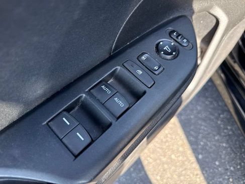 Used 2017 Honda Civic EX-T image 23