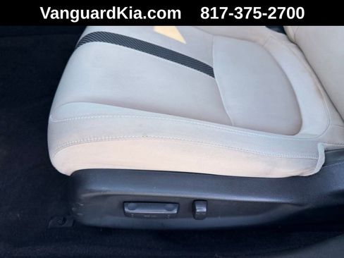 Used 2021 Honda Civic EX image 13