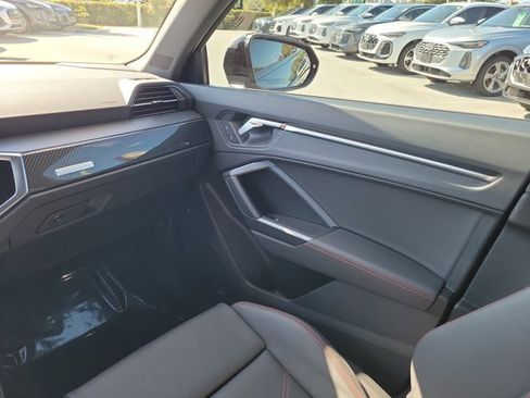 Certified 2025 Audi Q3 2.0T Premium Plus w/ Premium Plus Package image 14