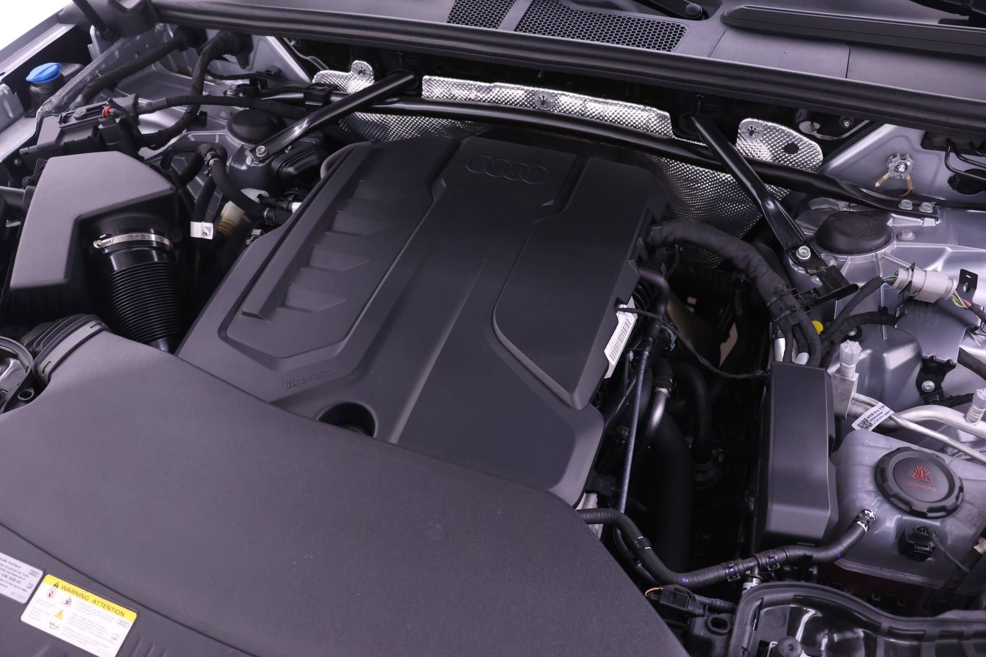 Certified 2025 Audi Q5 Premium AWD/4WD image 23