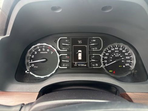 Used 2018 Toyota Tundra Limited w/ Limited Premium Package image 26