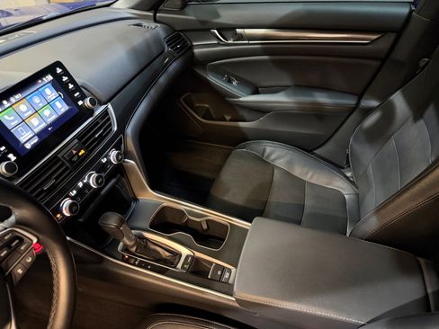 Used 2020 Honda Accord Sport image 29