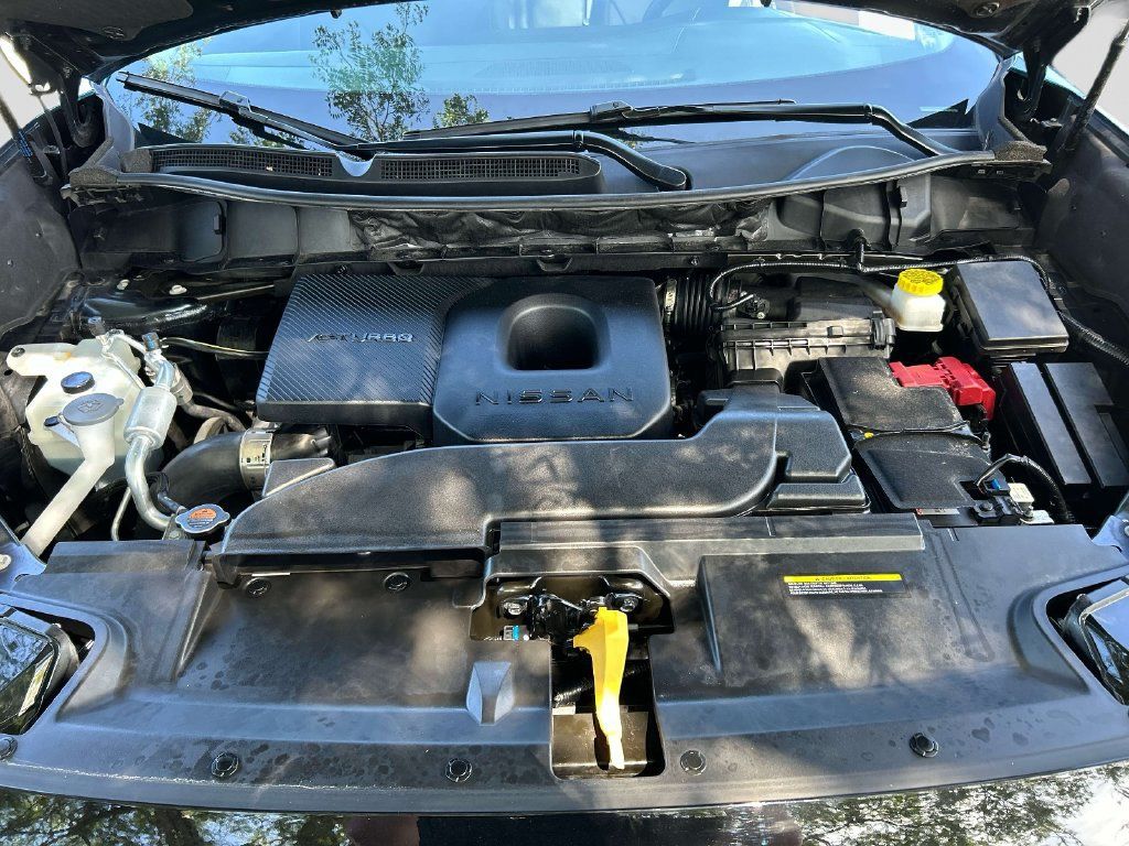 Certified 2025 Nissan Murano SL w/ Cargo Package AWD/4WD image 39