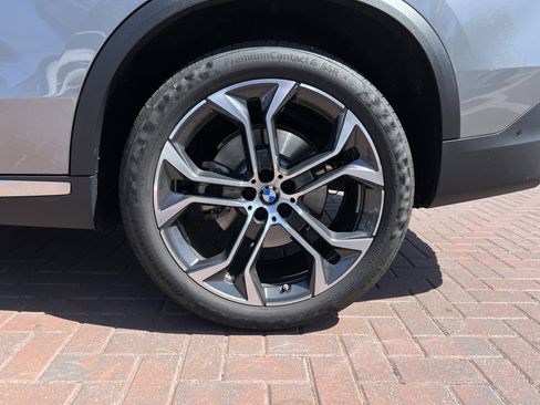 Used 2026 BMW X5 xDrive40i image 13