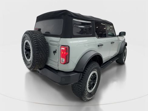 Used 2022 Ford Bronco Big Bend w/ Sasquatch Package AWD/4WD image 7