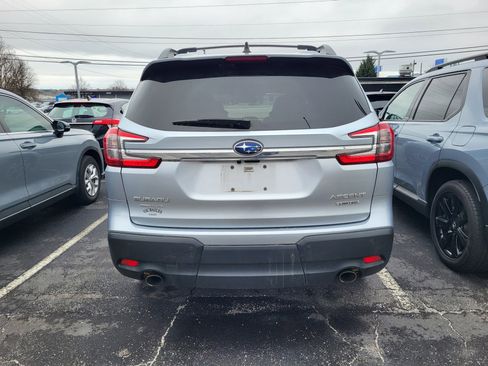 Used 2023 Subaru Ascent Limited w/ Technology Package image 5