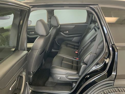 Used 2024 MAZDA CX-90 3.3 Turbo w/ Select Package AWD/4WD image 16
