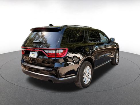 Used 2024 Dodge Durango SXT image 7