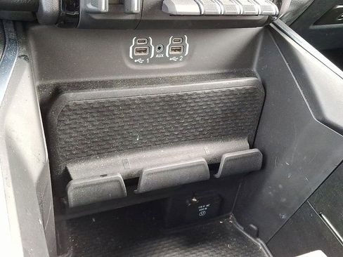 Used 2023 RAM 1500 Laramie image 24