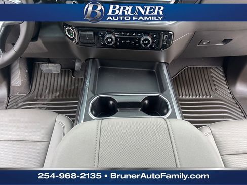 New 2026 Chevrolet Silverado 3500 LTZ w/ LTZ Convenience Package image 23