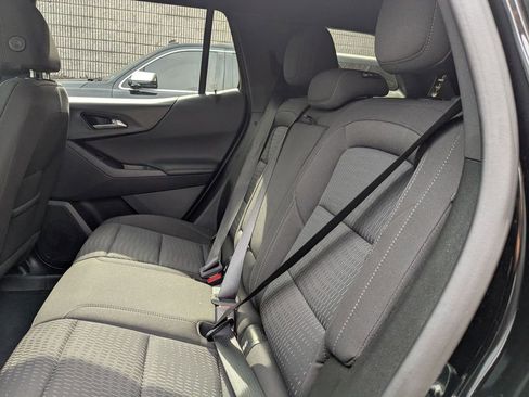 Used 2025 Chevrolet Equinox LT image 25