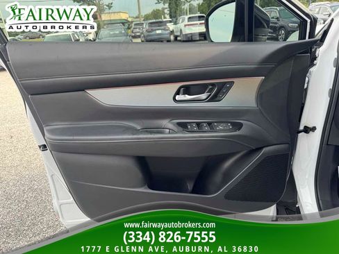 Used 2025 Nissan Murano SL AWD/4WD image 27