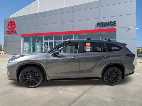New 2026 Toyota Highlander XLE AWD/4WD image 7