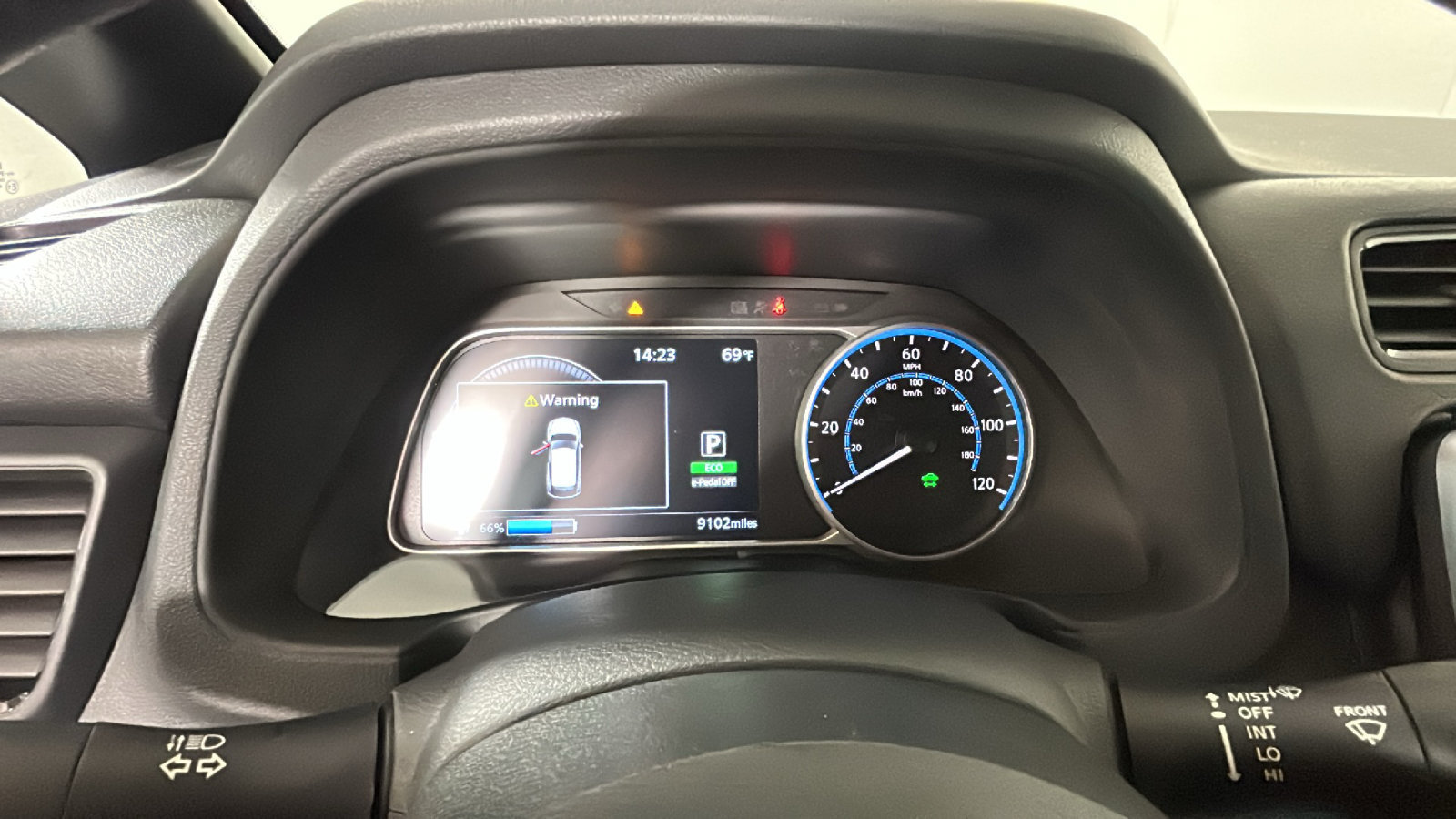Used 2025 Nissan Leaf SV Plus FWD image 22