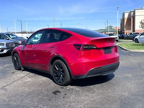 Used 2021 Tesla Model Y Long Range image 6