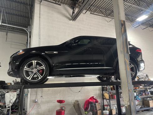 Used 2017 Jaguar F-PACE S AWD/4WD image 81