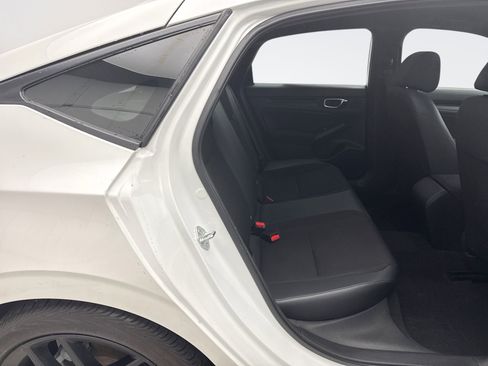 Used 2022 Honda Civic Sport image 17