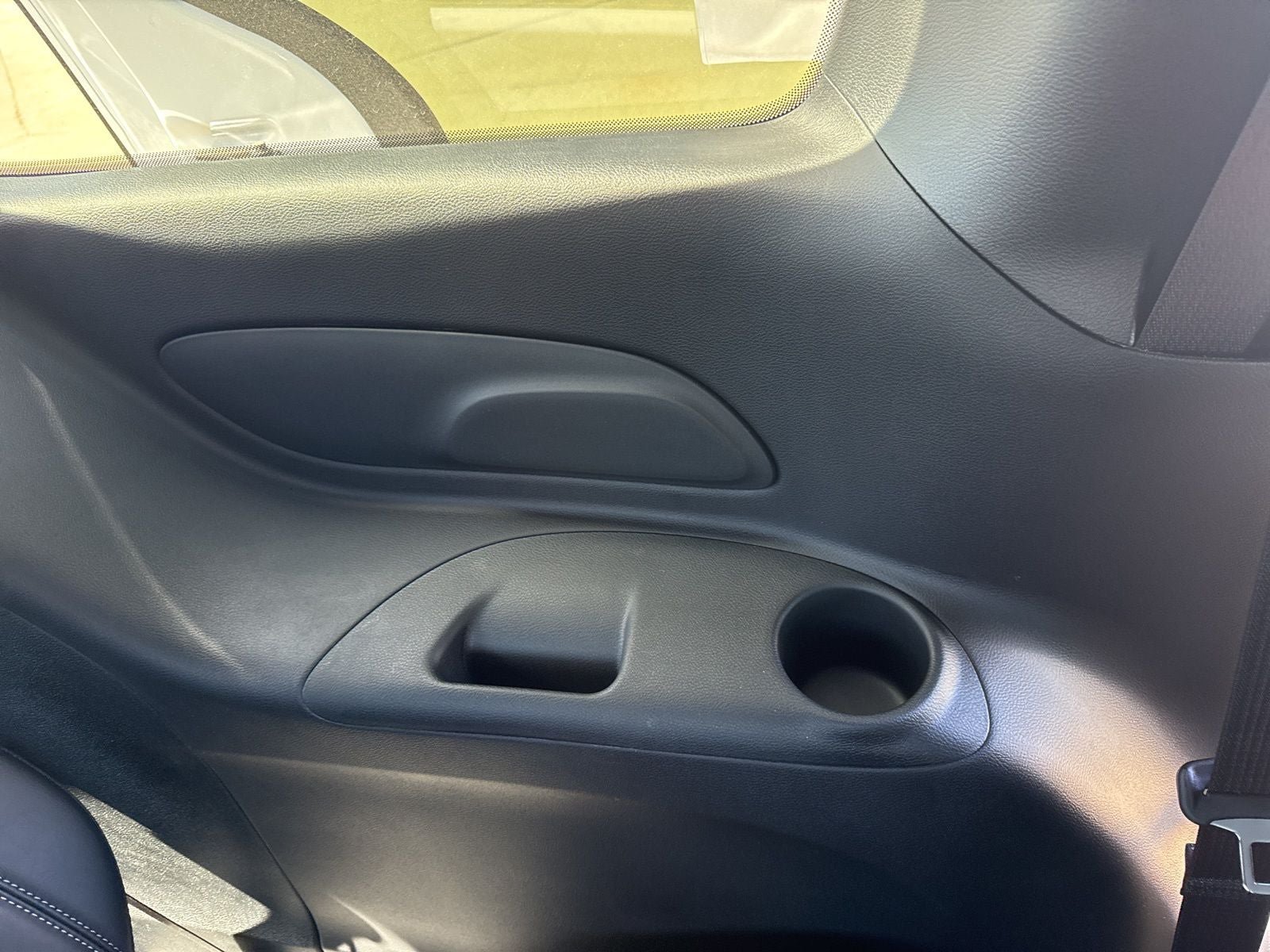 New 2026 Chrysler Pacifica Select AWD/4WD image 34