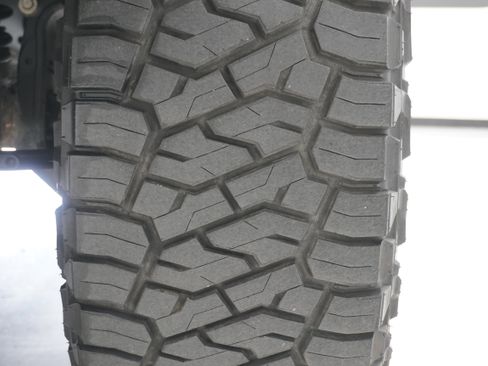 Used 2020 Jeep Wrangler Unlimited Sahara image 29