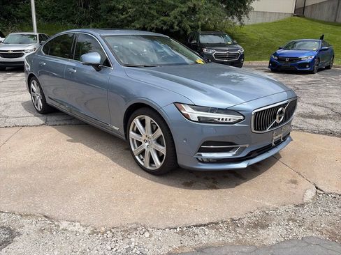 Used 2018 Volvo S90 T6 Inscription w/ Convenience Package AWD/4WD image 3