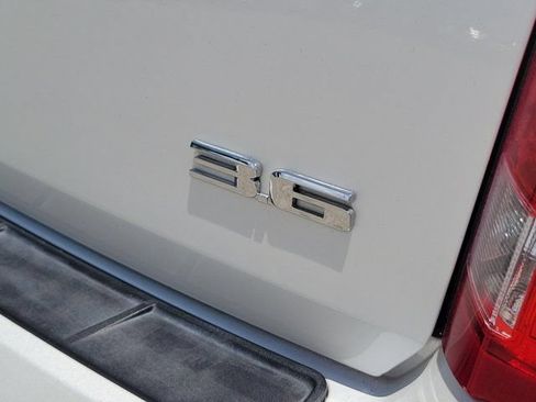 Used 2015 Cadillac SRX Performance w/ Driver Awareness Package FWD image 29