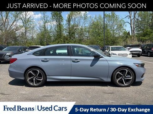 Used 2022 Honda Accord Sport Special Edition image 9