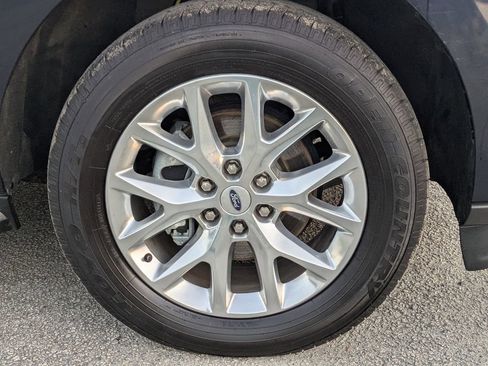 Used 2021 Ford Expedition XLT AWD/4WD image 11