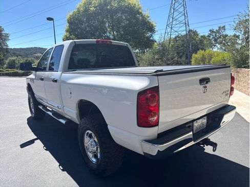 Used 2007 Dodge Ram 3500 Truck Laramie AWD/4WD image 9