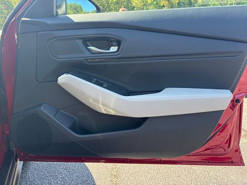 New 2025 Honda Accord SE image 26