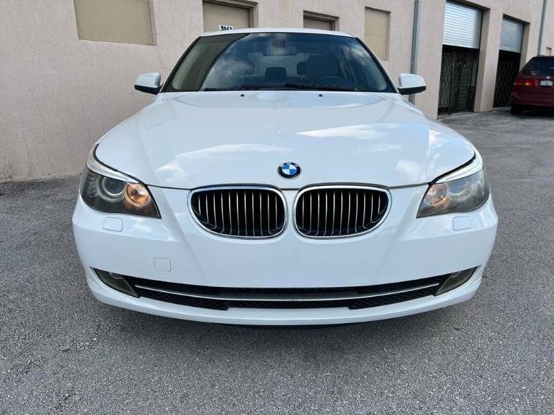 Used 2010 BMW 528i Sedan RWD image 8