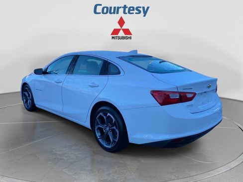 Used 2023 Chevrolet Malibu LT FWD image 3
