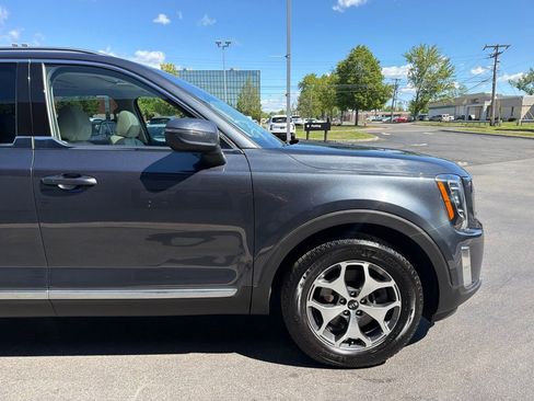 Used 2020 Kia Telluride EX AWD/4WD image 6