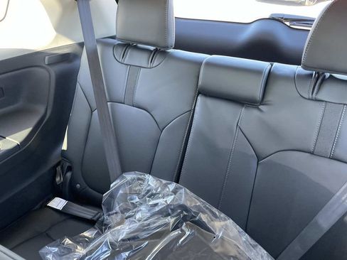 New 2025 Honda Pilot EX-L image 11