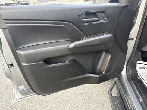 Used 2025 Chevrolet Colorado Trail Boss AWD/4WD image 20