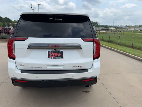 Used 2023 GMC Yukon AT4 AWD/4WD image 8